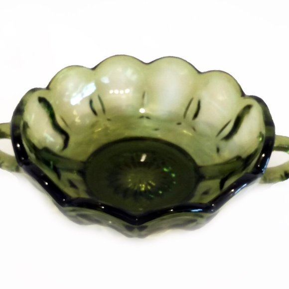 Vintage Anchor Hocking-Avocado Green-Double Handled Candy/Relish Dish - Picture 2 of 8